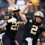 Vanderbilt, Cal vedú univerzitných futbalových gigantov 8. týždňa