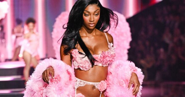 Victoria's Secret: Angel Reese, Suni Lee robia pozadie Victoria's Secret: Angel Reese, Suni Lee robia pozadie