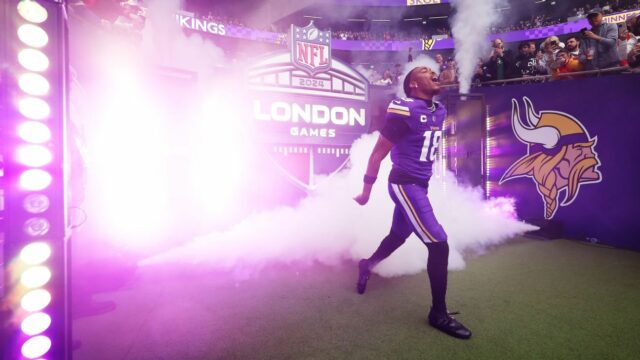 Vikings-Browns: Scény z Londýna v NFL 5. týždni celosvetovej videohry 

