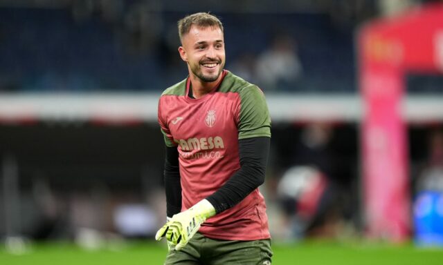 Arnau Tenas of Villarreal