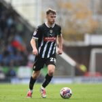 Lewis Macari dostal suspendovaný trojmesačný zákaz činnosti za porušenie pravidiel stávkovania