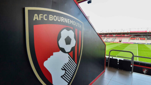 Vysoký tlak, nízke odmeny: Prečo sa tímy v strede tabuľky Vysoký tlak, nízke odmeny: Prečo sa tímy v strede tabuľky mýlia