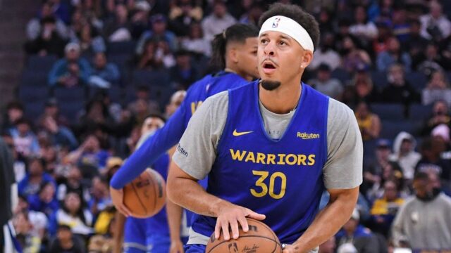 Warriors sa zriekajú Setha Curryho, ale očakávajú návrat na začiatku sezóny 

