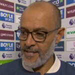 Nuno Espirito-Santo s okuliarmi počas rozhovoru v rozhovore