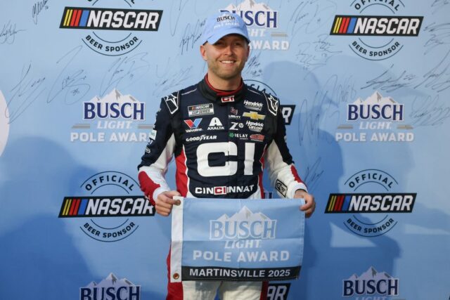 William Byron vyhráva vedenie v pretekoch odstraňovania hrnčekov NASCAR v NASCAR: Pohárová séria – tréning a kvalifikácia