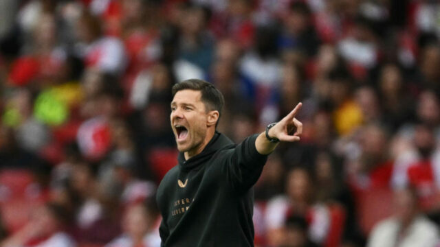 Xabi Alonso chválil „bojovníka“ Arsenalu napriek obmedzenému hraciemu času pod Xabi Alonso chválil „bojovníka“ Arsenalu napriek obmedzenému hraciemu času pod vedením Mikela Artetu