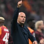 Arne Slot by sa mohol obrátiť na možnosť pod radarom, aby zmiernil krízu zranení Liverpoolu