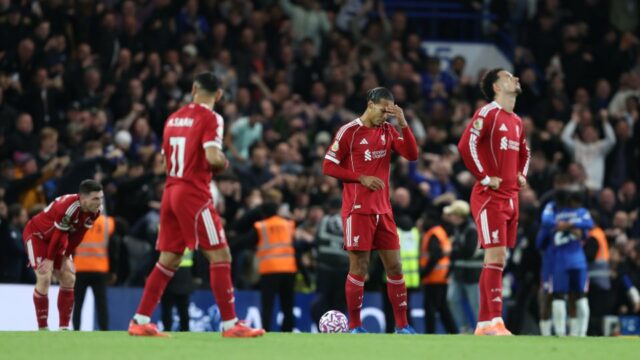 Zamestnávateľ Liverpoolu Arne Port informoval, že vyžaduje, aby „mal dlhú a ťažkú ​​vyskúšanie seba“, pretože stratégie a frustrujúce Mohamed Salah Choice spúšťali divokosť 

