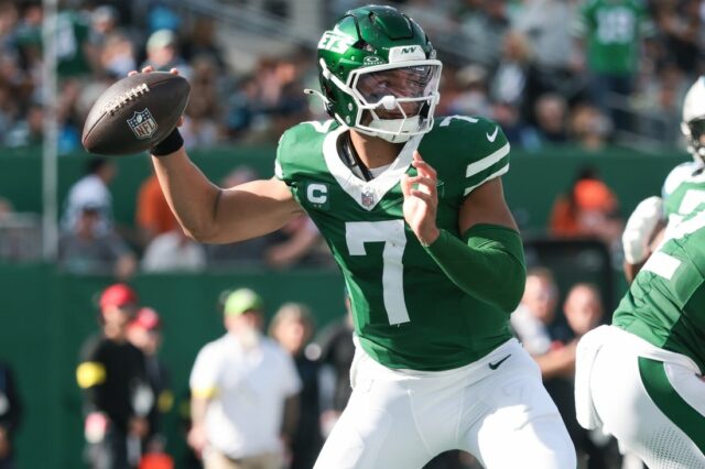 Záznam: Jets začať QB Justin Area; Vypadol Tyrod Taylor NFL: Carolina Panthers v New York Jets