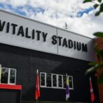 Žena obvinená po tom, čo bývalá hviezda z Bournemouthu prišla pri hororovej havárii o nohu | Futbal | Šport