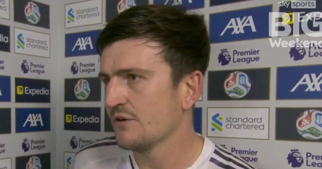 Harry Maguire z Manchestru United oslavuje strelenie gólu na skóre 1:2 počas zápasu Premier League medzi Liverpoolom a Manchestrom United na Anfielde 19. októbra 2025 v Liverpoole v Spojenom kráľovstve.