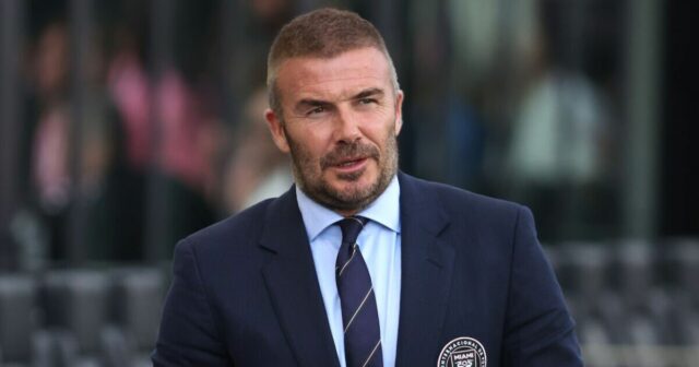 Žiadosť o mužské Utd: Čokoľvek chápeme, keď sa David Beckham priblížil k|futbalu|športovej aktivite 

