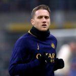 Zielinski používa vaječné škrupiny, frustrácia v interne