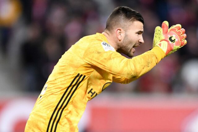 „Budem nižšie na veľmi dlho“ - Nantes 'Anthony Lopes recenzuje jeho budúcnosť 

