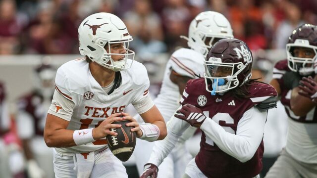 „Budúcnosť Arca Manninga je intenzívna“, uvádza sa v príbehu NFL „Budúcnosť Arca Manninga je intenzívna“, uvádza sa v príbehu NFL