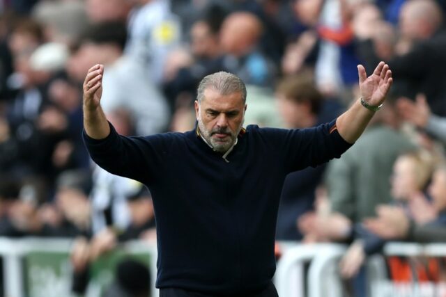 „Je to bitka“- Ange Postecoglou tvrdí, že bude mať konferenciu s Evangelosom Marinakisom a vysiela skeptikov priaznivú správu 

