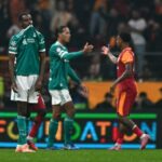 „Vytváranie zvukov“- Simon Jordan účtuje Jamie Carragher z paniky s nemilosrdným zastavením šírenia Liverpoolu