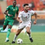 „Z vlámania“-Africké stĺpce vyvrátili historické miesto hrnčeka Globe, pretože posledná voľba stimuluje tím stimuluje tímovú divokosť
