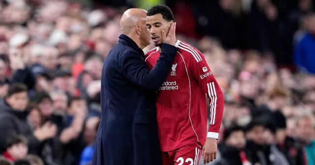 10 hráčov mohlo vynechať West Ham vs Liverpool, keďže Arne Hugo Ekitike chodí s fyzioterapeutom