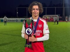 13-ročný Arsenal sa zapísal do európskej histórie, keď sa Wonderkid stal najmladším hráčom turnaja v zápase s Bayernom Mníchov Mladík Arsenalu Luis Munoz sa vo veku 13 rokov stal vôbec najmladším hráčom, ktorý sa objavil v UEFA Youth League, čím prekonal doterajší rekord 14-ročného Liama Payasa.