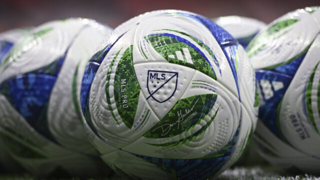 3 podceňovaní stredopoliari Manchestru United môžu ľahko podpísať upgrade na 3 podceňovaní stredopoliari Manchestru United môžu ľahko podpísať upgrade na Manuela Ugarteho