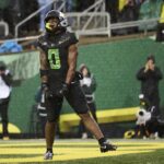 Futbal NCAA: Wisconsin v Oregone