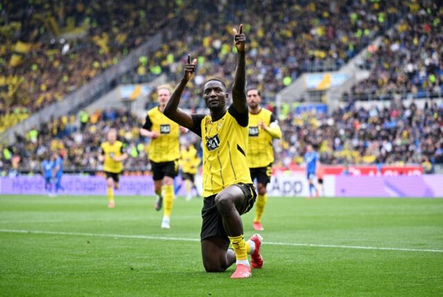 'A Disgrace' - Brat Serhou Guirassyho kritizoval po tom, čo 'A Disgrace' - Brat Serhou Guirassyho kritizoval po tom, čo útočníkovi chýbalo pódium afrického futbalistu roka