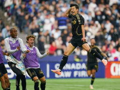 Absolútne scény, keď Son skóruje priamy kop, aby zachránil sezónu LAFC Download app from appStore