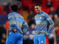 Ako Trent Alexander-Arnold zareagoval na vypískanie od fanúšikov Liverpoolu Ako Trent Alexander-Arnold zareagoval na vypískanie od fanúšikov Liverpoolu