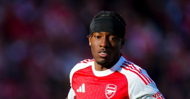 Noni Madueke je jednou zo štyroch hviezd Arsenalu, ktoré dúfajú, že sa vrátia z čiary proti Tottenhamu