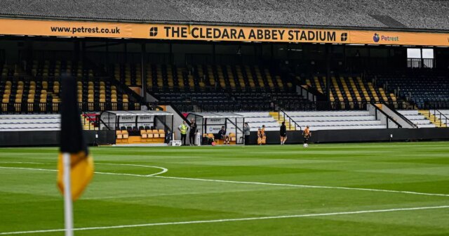 Aktualizácia akcií futbalistov po trojitej zlomenine nohy a dislokácii, ktorá Po hororovom zranení bola hra prerušená