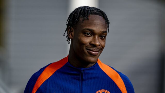 Aktualizácia kádra Holandska: Útočník z Chelsea Emegha dostal prvé národné povolanie na kvalifikáciu majstrovstiev sveta FIFA
