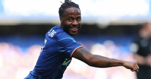 Aktualizované príspevky Raheema Sterlinga uprostred exilu Chelsea a brutálneho verdiktu LONDÝN, ANGLICKO - 11. AUGUSTA: Raheem Sterling z Chelsea v akcii počas predsezónneho priateľského zápasu medzi Chelsea a FC Internazionale na Stamford Bridge 11. augusta 2024 v Londýne v Anglicku. (Foto: Eddie Keogh/Getty Images)