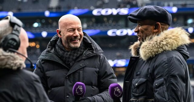 Alan Shearer odhodil titulový pokrik Garyho Linekera a Arsenal vedie Legendy Newcastlu Alan Shearer (L) a Les Ferdinand (R) počas zápasu Premier League medzi Tottenham Hotspur FC a Newcastle United FC na štadióne Tottenham Hotspur 4. januára 2025 v Londýne, Anglicko