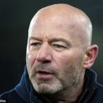 Alan Shearer sa zaradil do obrannej organizácie Barcelony po tom, čo ich Chelsea rozdelila na seba a nemilosrdne vyhrala Ligu majstrov 3:0