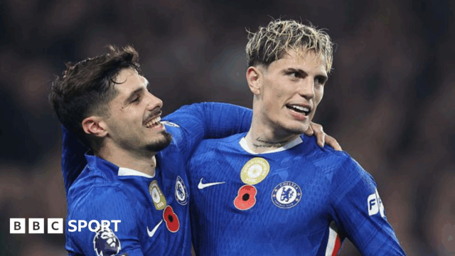 Alejandro Garnacho: Vrátila sa bývalá hviezda Man Utd v Chelsea Stamford Bridge