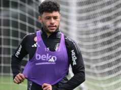 Alex Oxlade-Chamberlain si vyberá lojalitu medzi Arsenalom a Liverpoolom | Futbal | Šport Alex Oxlade-Chamberlain si vyberá lojalitu medzi Arsenalom a Liverpoolom | Futbal | Šport