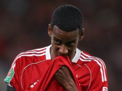 Alexander Isak poslal Liverpoolu správu „jednoduchá oprava“ od legendy Man Utd Alexander Isak v akcii za Liverpool.