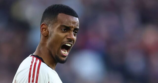 Alexander Isak robí vyhlásenie Liverpoolu, pretože pocity Jamieho Carraghera sú Alexander Isák