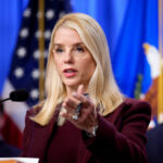 Americké ministerstvo spravodlivosti sa zaviazalo zverejniť súbory Epsteina do 30 dní | politika