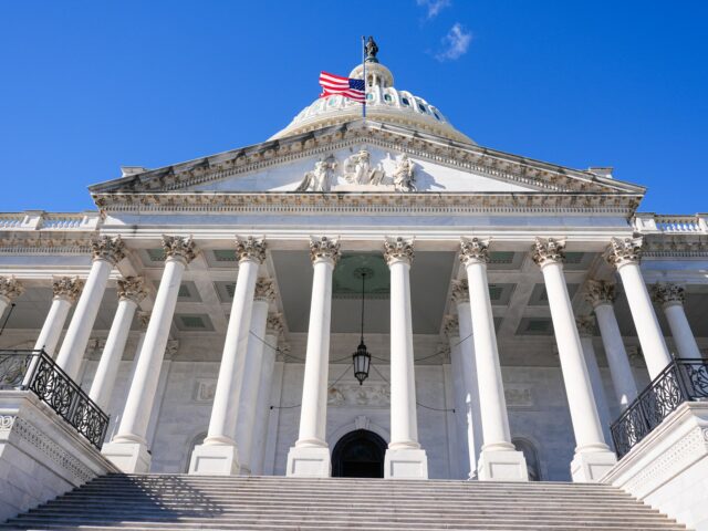 Americkí senátori predložili návrh zákona o ukončení rekordného odstavenia vlády | Správy
