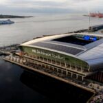 Andy Burnham poukazuje na kľúčovú vlastnosť nového štadióna Evertonu, ktorá Tottenhamu chýba