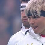 Henry Pollock si oblizol pery, keď Nový Zéland v sobotu predvádzal predzápas Haka