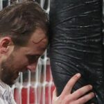 Anglický hráč, ktorého „rozhorčená“ vlastnosť by mohla stáť majstrovstvá sveta po dvoch akciách „súhrnný večer“