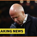 Prizerá to tréner Liverpoolu Arne Slot