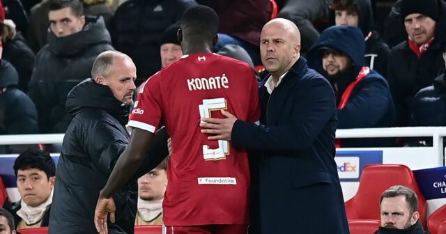 Arne Slot musí vyhodiť troch hráčov Liverpoolu, aby sa zachránil pred vyhodením z Anfield | Futbal | Šport
