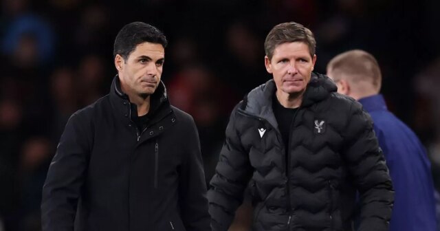 Arsenal a Crystal Palace žiadajú Premier League uprostred zápasového chaosu Mikel Arteta, manažér Arsenalu, a Oliver Glasner, manažér Crystal Palace, pozerajú