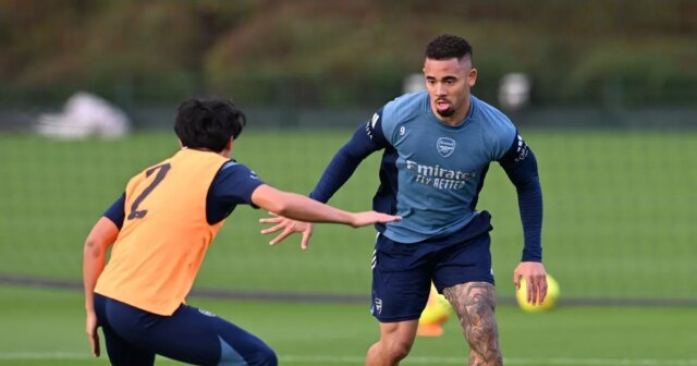Arsenal bol spozorovaný na tréningu, keď sa Gabriel Jesus vrátil Gabriel Jesus na tréningu s Arsenalom.