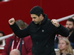 Arsenal dosiahol ‚úplnú dohodu‘ o obrovskej dohode s hráčom ‚len vypočítané meškanie‘ od podpisu zmluvy Arsenal dosiahol 'úplnú dohodu' o obrovskej dohode s hráčom 'len vypočítané meškanie' od podpisu zmluvy