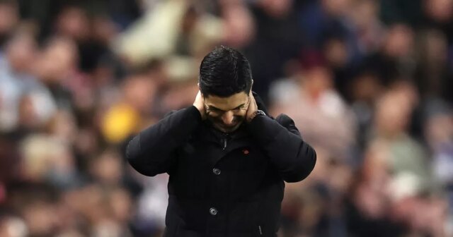 Mikel Arteta stratil tri body v Sunderlande, keď Arsenal remizoval na severovýchode.